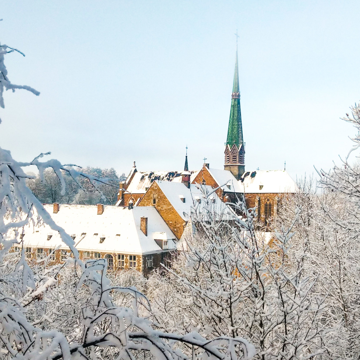 Val-Dieu sous la neige
