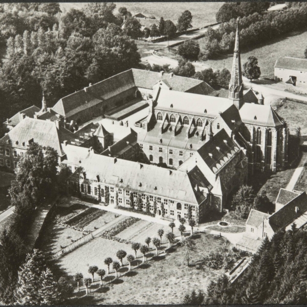 Vue aérienne ancienne Val-Dieu